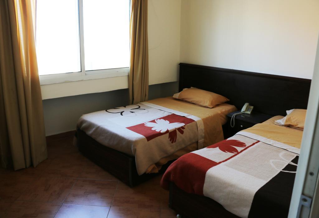 Bil Residence Jounieh Room photo